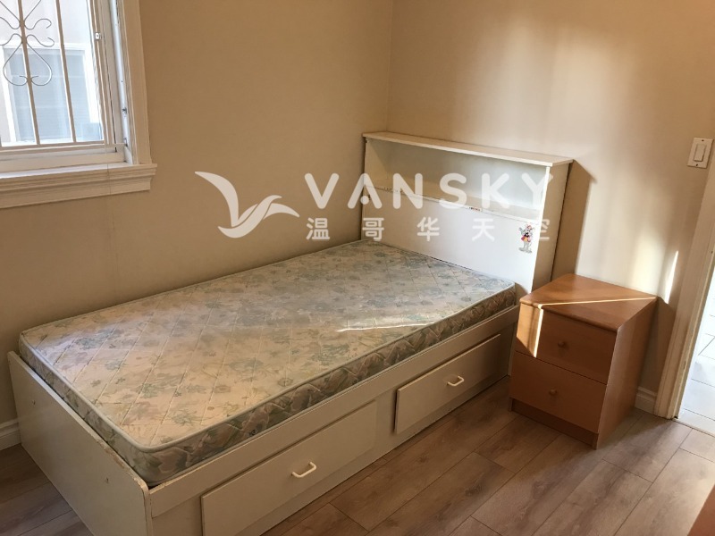 260630164311_5023 payne bedroom.jpg